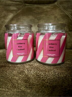 Cranberry Kiss Cocktail Scented Candle - Pink